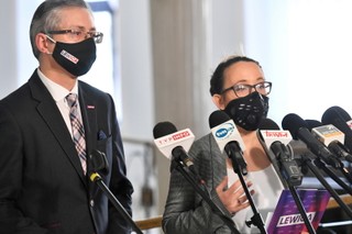 Lewica złożyła projekt ustawy 'Leki za 5 zł'