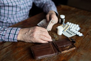 Dofinansowanie leków w 2025 roku. Jak działa? Komu przysługuje? Ile pieniędzy można otrzymać?