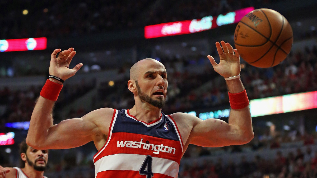 Marcin Gortat, zawodnik Washington Wizards, na swoim profilu na Facebooku zamieścił nowe zdjęcie. Koszykarz pokazał swoim fanom, w jaki sposób się relaksuje.