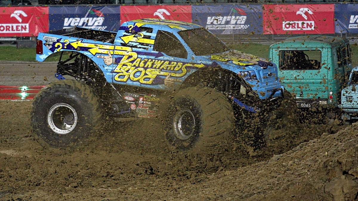 "Monster Jam", czyli rywalizacja potężnych amerykańskich półciężarówek tzw. Monster Truck, odbędzie się w sobotę na nowym stadionie piłkarskim we Wrocławiu. To trzecia z wielkich imprez, która uświetni otwarcie areny, wybudowanej na Euro 2012