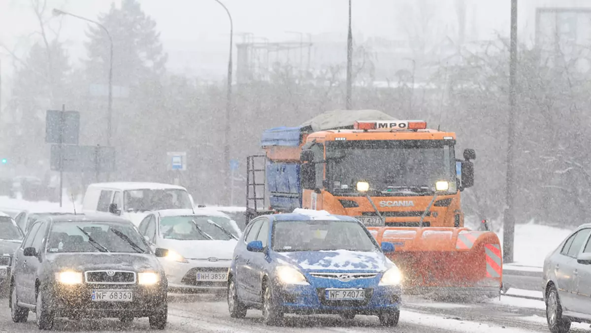 Zima w pełni, czy wystarczy pieniędzy na odśnieżanie?