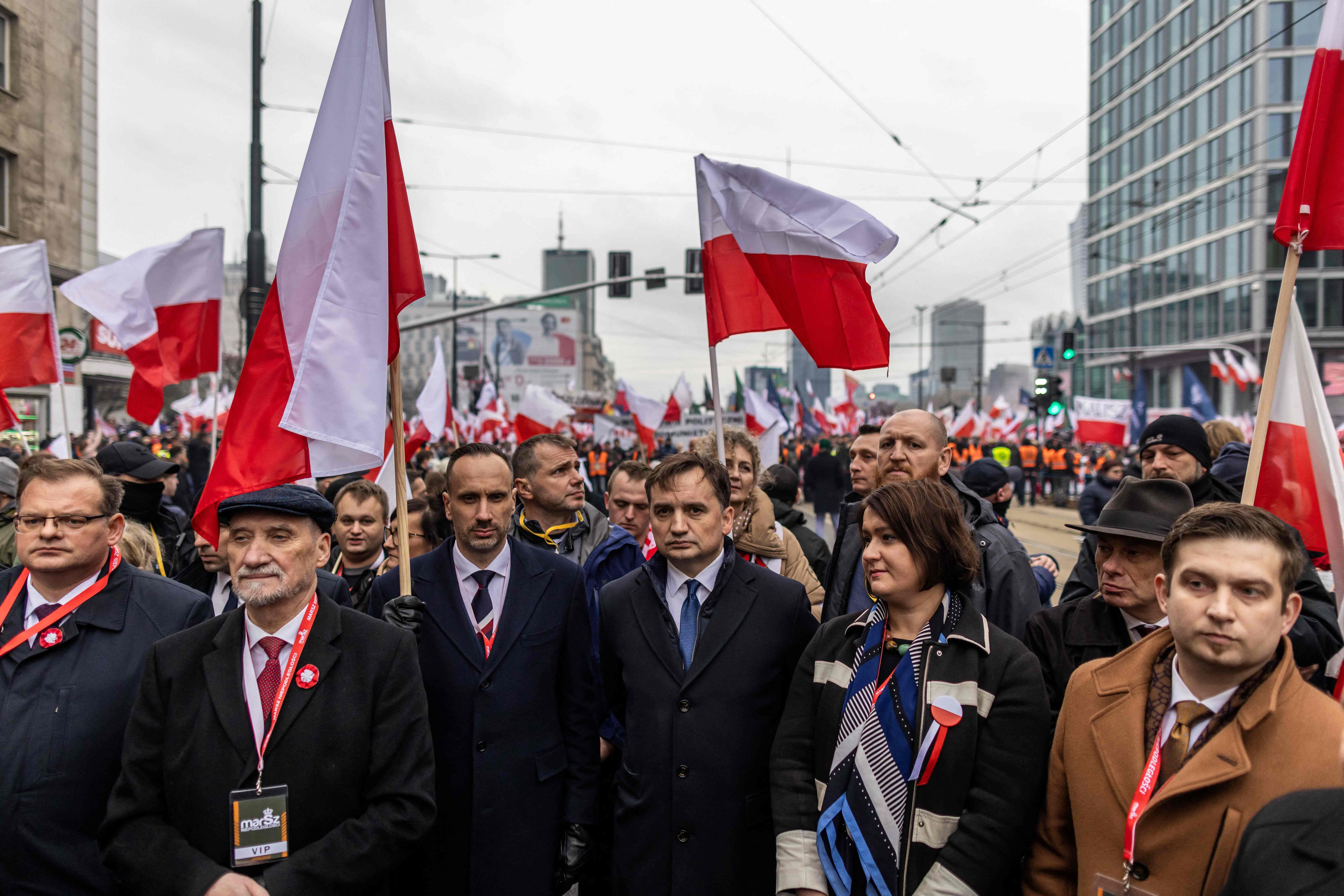 Wojna w PiS osiąga punkt krytyczny: Morawiecki odcina się od Ziobry
