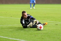 Są już znane szczegóły pobicia piłkarzy Legii. Kibice kilku z nich oszczędzili