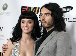 Mąż Katy Perry rozśmieszy Amerykanów