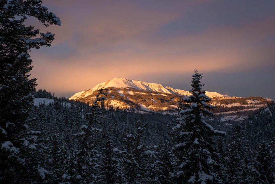 Yellowstone Club położony jest w Górach Skalistych w USA