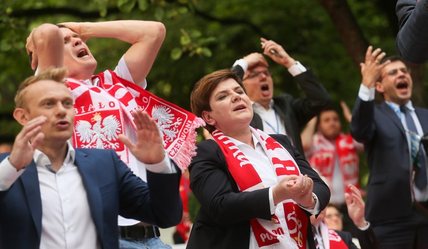 PREMIER SZYDŁO I MINISTROWIE TEŻ KIBICOWALI