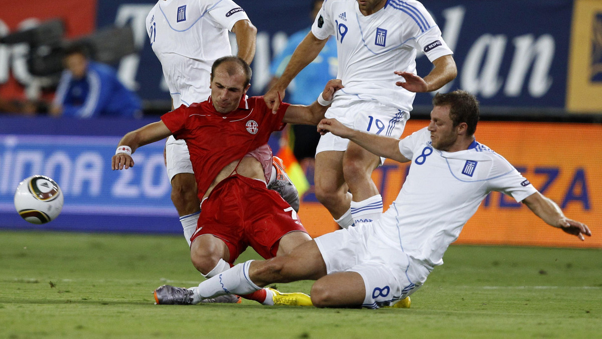 W piątkowym meczu eliminacyjnym do mistrzostw Europy 2012 w Polsce i na Ukrainie Grecy niespodziewanie zremisowali na własnym stadionie z Gruzją 1:1 (0:1).