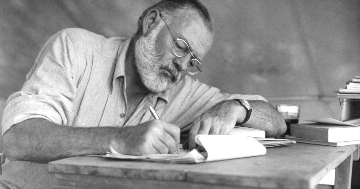 Ernest Hemingway zastrzelił się. Czy nad rodziną pisarza ciąży klątwa? -  Plejada.pl