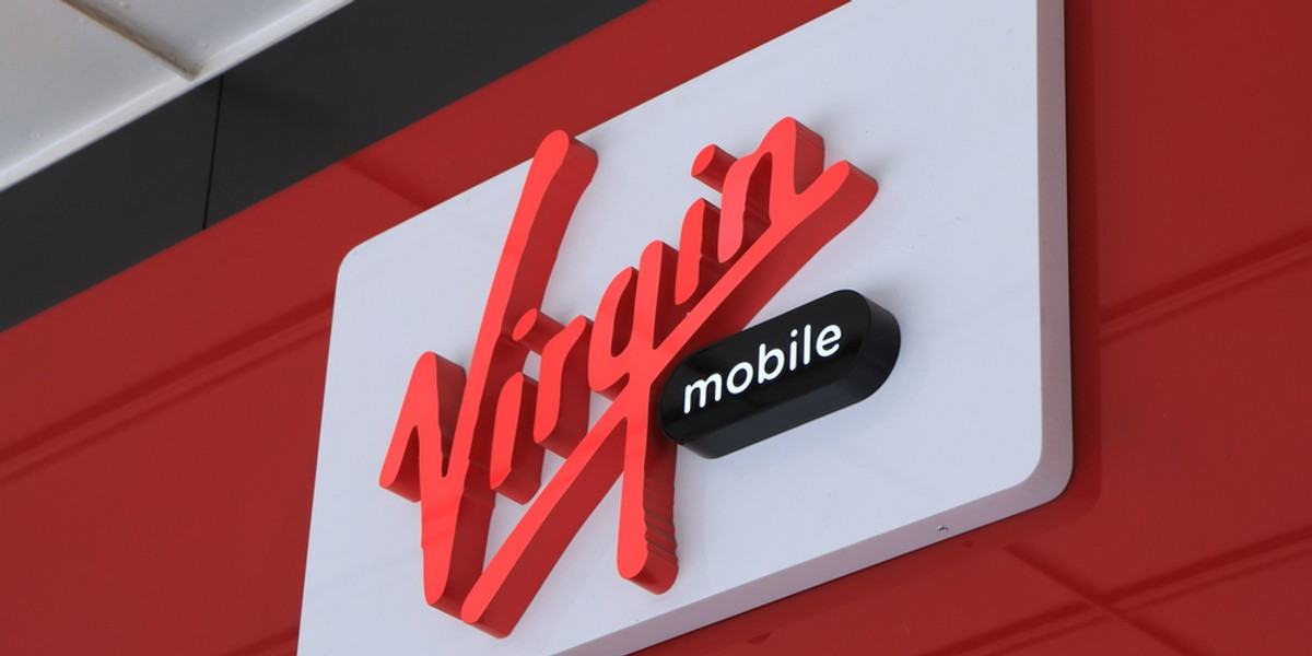 Awaria spowodowana była błędem w komunikacji między systemem Virgin Mobile a siecią radiową