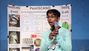 Subash's device can detect pesticides on produce with 93% accuracy.Courtesy of 3M