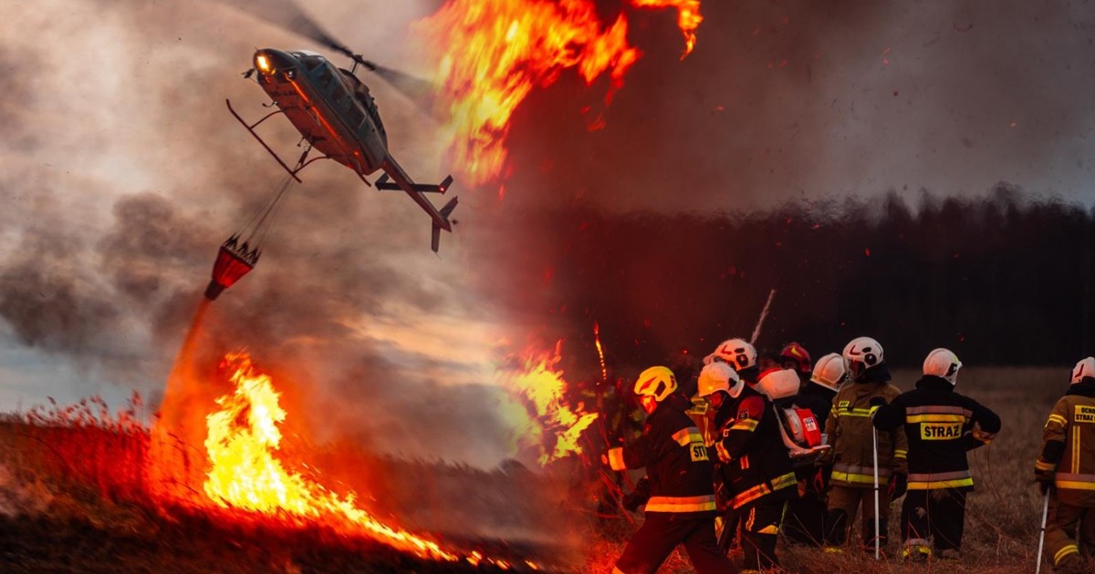 Sztab kryzysowy i alerty RCB dla mieszkańców. Trwa pożar w parku narodowym
