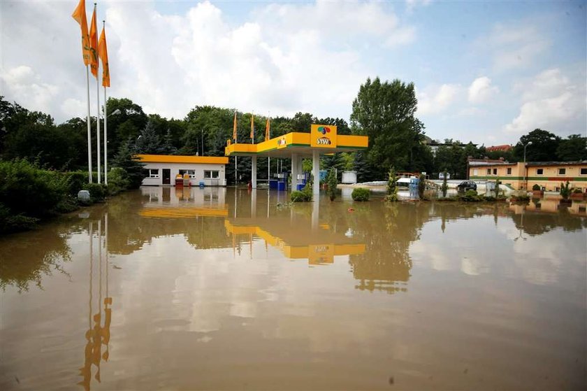 Starosta porwany przez wodę walczył o życie 9 godzin