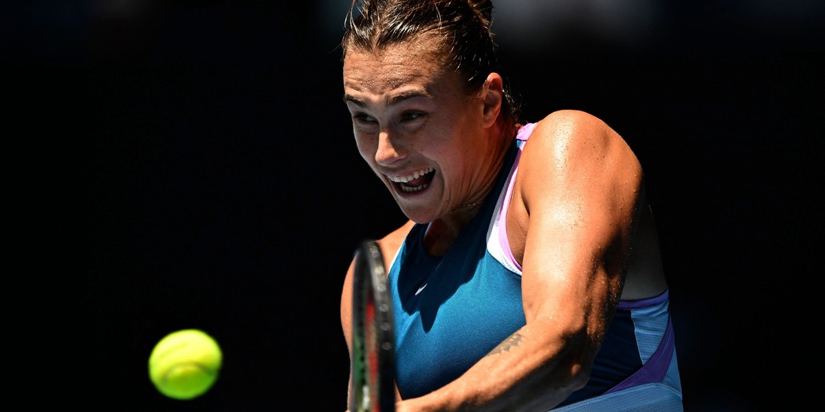 Aryna Sabalenka będzie rywalką Magdy Linette w półfinale Australian Open.