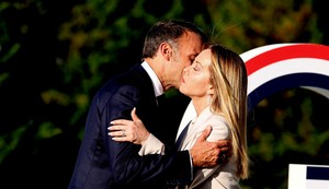 Emanuel Makron i Đorđa Meloni