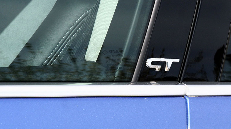 Renault: pierwsze wrażenia z jazdy Laguną GT