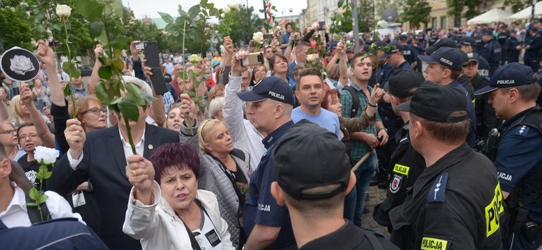 Lider Obywateli RP zapowiada: Będziemy naruszać ustawę o zgromadzeniach