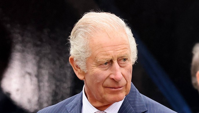 III. Károly szeszbotrányba keveredett: kínos, ahogy lebukott