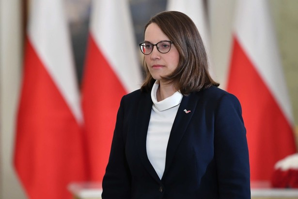 Warszawa, 26.04.2022. Nowo powołana minister finansów Magdalena Rzeczkowska podczas uroczystego wręczenia nominacji w Pałacu Prezydenckim w Warszawie, 26 bm. (jm) PAP/Radek Pietruszka