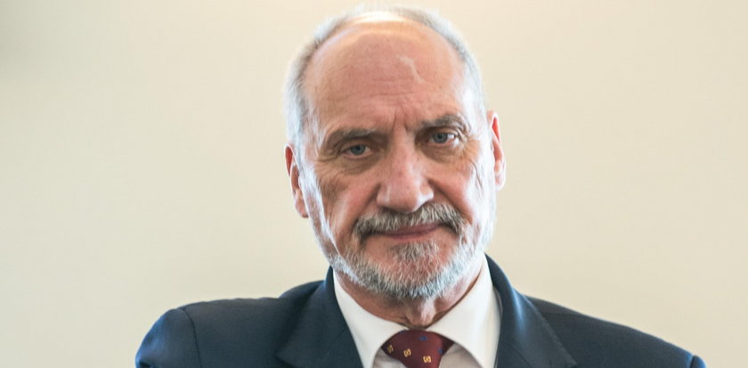 Macierewicz: dzięki komisji wiemy o dwóch katastrofach Tu-154