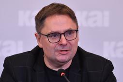 Warszawa, 14.10.2021. Dziennikarz Tomasz Terlikowski podczas debaty Katolickiej Agencji Informacyjnej pt. Po co nam ten Synod? - oczekiwania, nadzieje, obawy w siedzibie Zgromadzenia Sióstr Uczennic Boskiego Mistrza - paulistek w Warszawie. (mr) PAP/Piotr Nowak