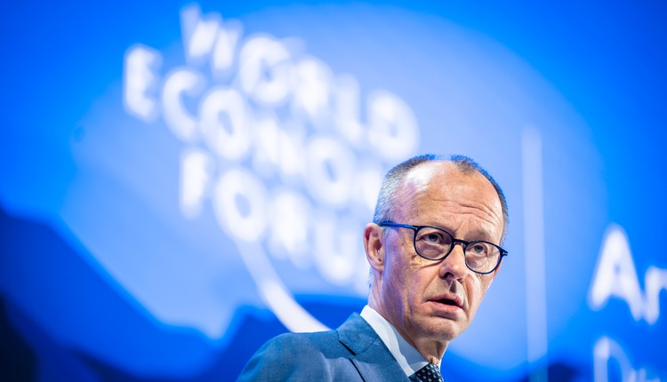 Koniec przytulnego świata". Merz ostrzega przed nową epoką