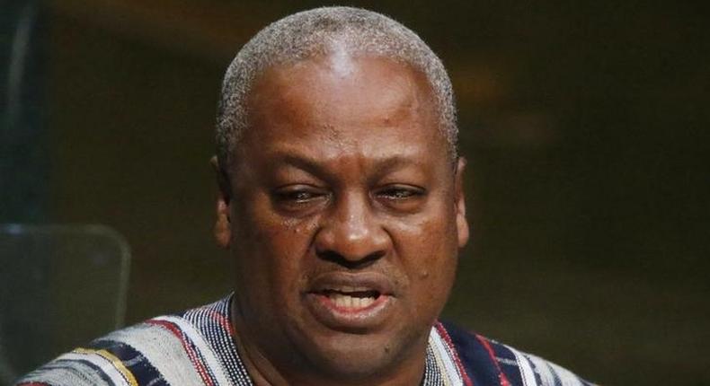 President John Dramani Mahama of Ghana addresses attendees during the 70th session of the United Nations General Assembly at the U.N. headquarters in New York, September 30, 2015. REUTERS/Carlo Allegri