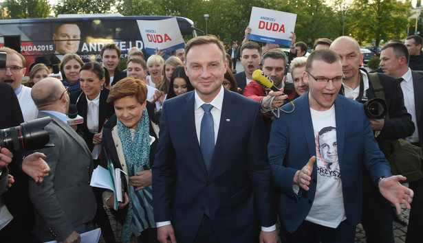 Problemy Andrzeja Dudy z drugim etatem. Władze uczelni chcą wyjaśnień