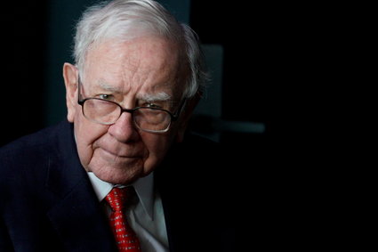Warren Buffett już nie jest wyrocznią? Sprawdzamy, czy miliarder "przegrywa z rynkiem"