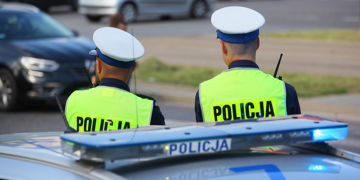 Tragiczny wypadek w Zdanowicach. Jedną z ofiar jest policjant