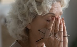 To może być choroba serca! Tych objawów nie możesz bagatelizować