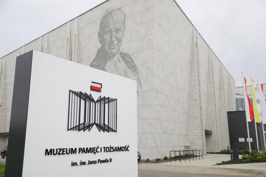 Muzeum Pamięć i Tożsamość im. św. Jana Pawła II w Toruniu.
