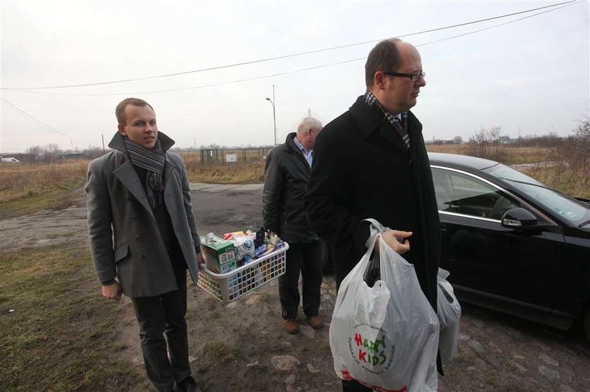 VIPy dały dzieciom paczki