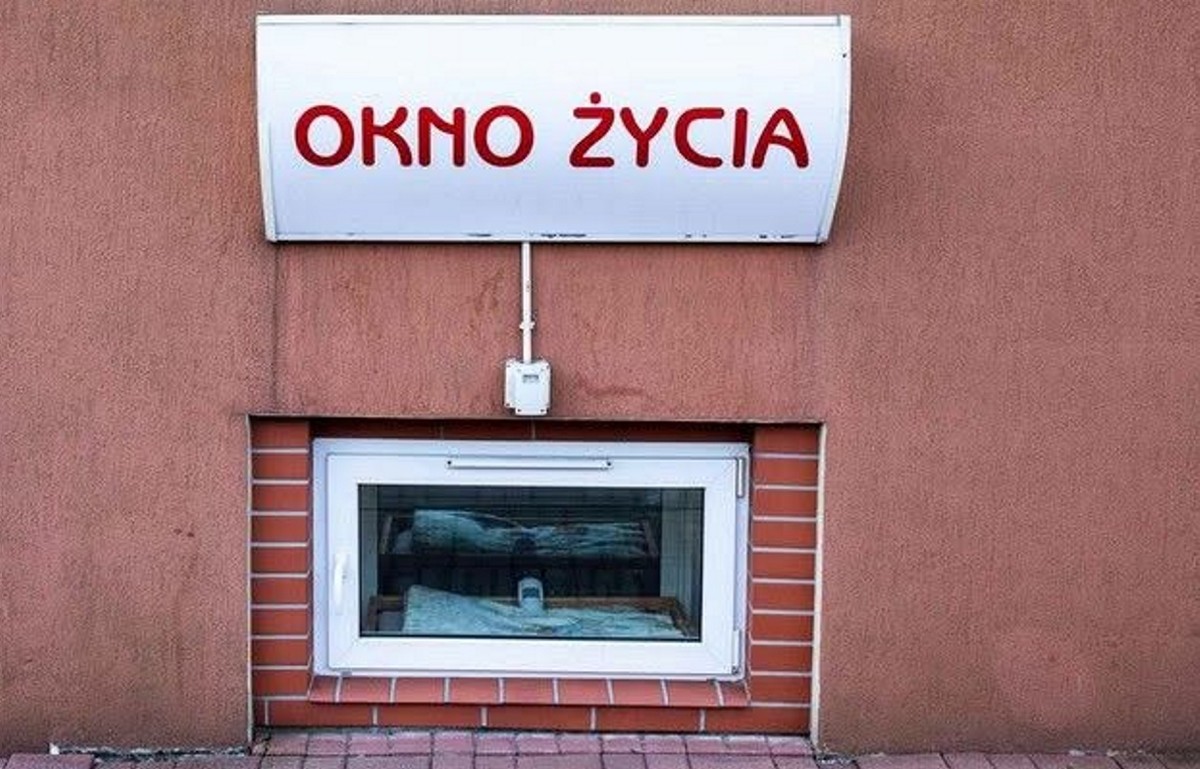 Alarm w oknie życia w Częstochowie. "Wielkie świadectwo odwa