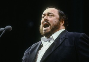 Jedan od najboljih operskih pevača svih vremena, Lučano Pavaroti, preminuo je 2007. godine | Foto: Getty Images