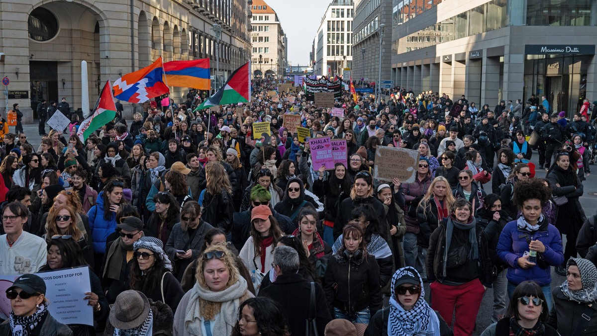 Niemieccy przedsiębiorcy chcą zlikwidować wolny dzień z okazji Dnia Kobiet [Źródło: Onet]