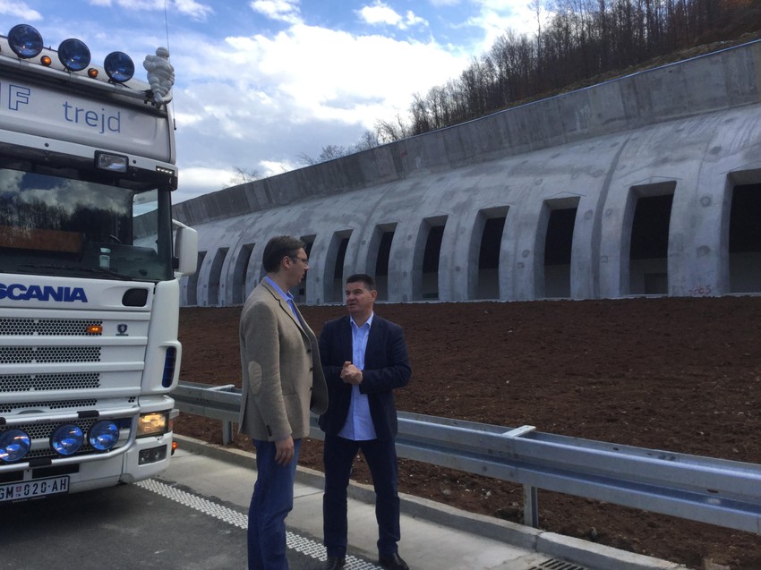Direktor Koridora Srbije i Vučić