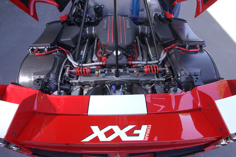 Ferrari FXX z drogową homologacją