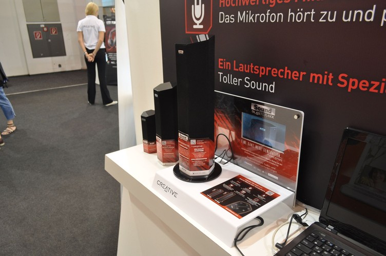 Głośnik i mikrofon w jednym