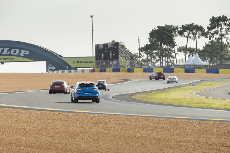 Alfa Romeo Quadrifoglio. Jazda w Le Mans