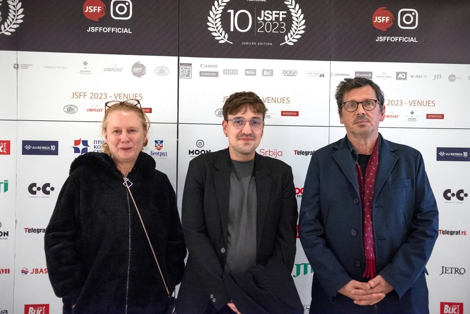 Lusi Lenox, Florian Hor, Peter Webber