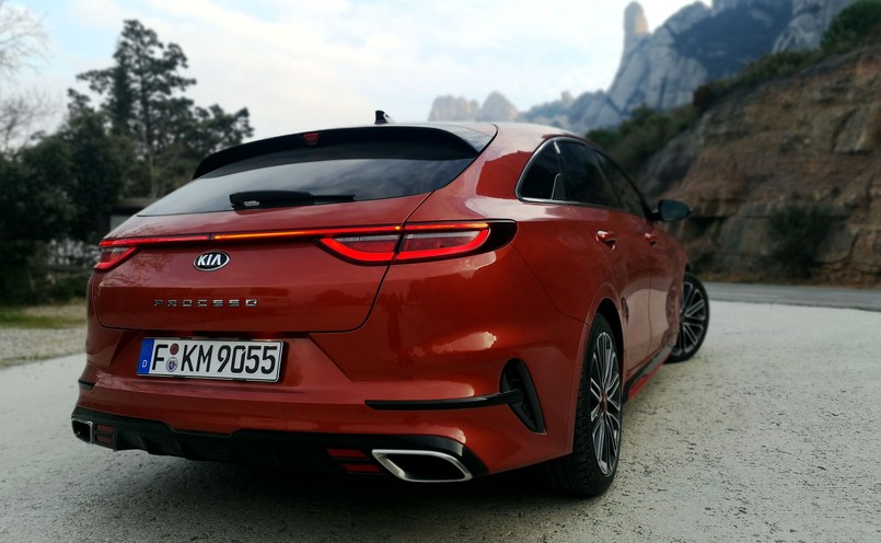 Kia ProCeed