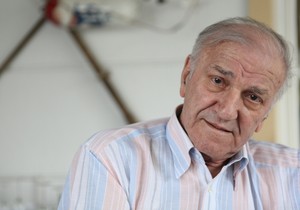 Velimir Bata Živojinović 