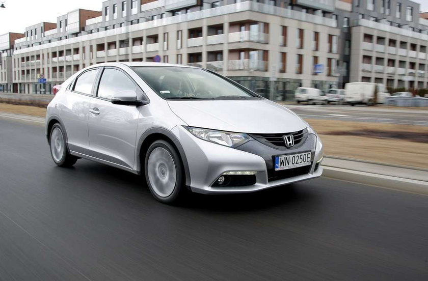 Honda Civic kontra Hyundai i30: pojedynek nowości