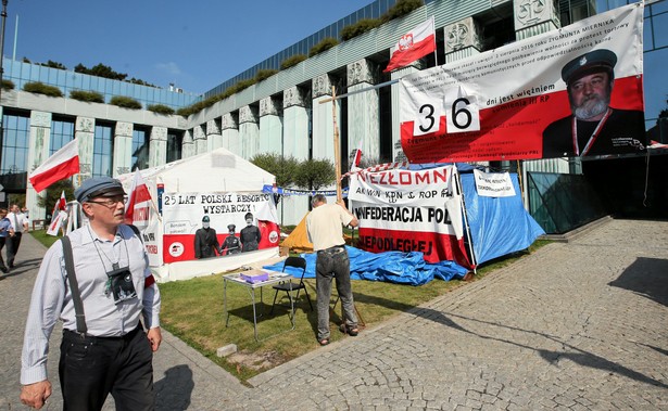 "Dekomunizacja Sądu Najwyższego" - populistyczne hasło, które nie ma odzwierciedlenia w rzeczywistości