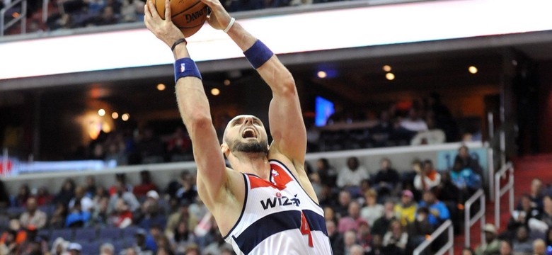 Liga NBA: Zwycięstwo Waszyngtonu i kolejne double-double Gortata