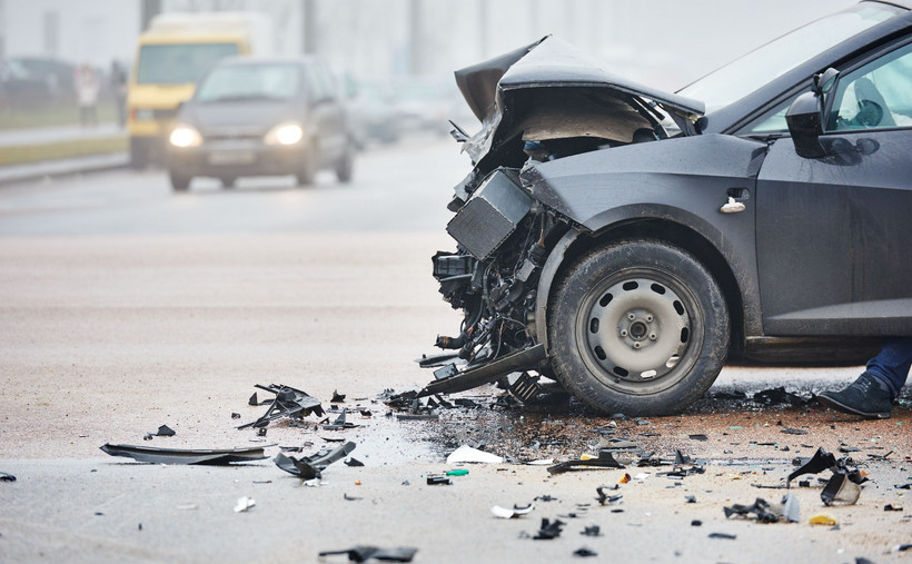 Obowiązek OC ma zagwarantować poszkodowanym w zdarzeniach drogowych uzyskanie odpowiedniej rekompensaty. Wypadek samochodowy