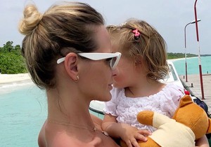 Sanja  Papić sa ćerkom