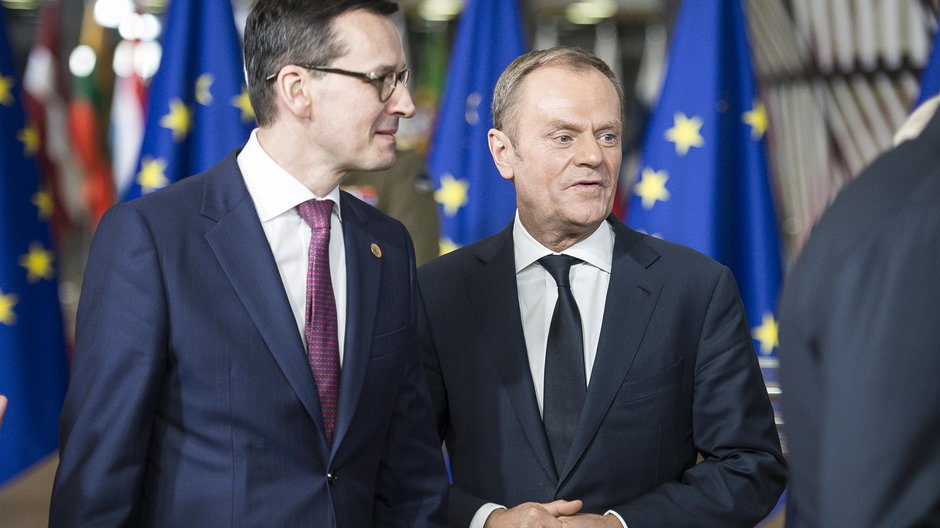 (od lewej) Mateusz Morawiecki i Donald Tusk. Bruksela, 14.12.2017 r.