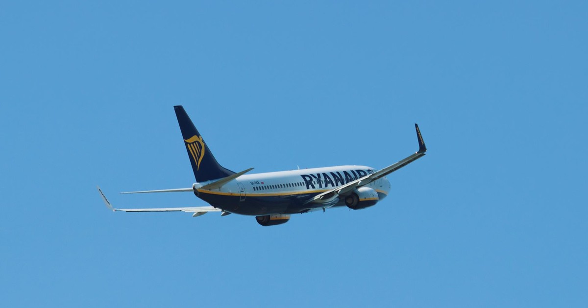 Nagły sygnał z pokładu samolotu lecącego do Krakowa! Kod 7700 to nie żarty