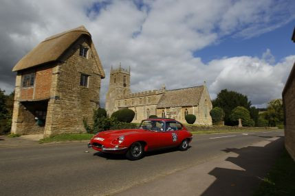 Wielka parada Jaguarów w Goodwood (galeria)